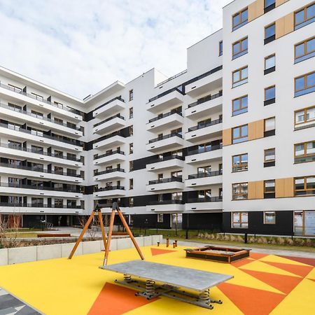 M&R Apartament Airport&Business Premium Komputerowa - Underground Garage - Free Wifi - Netflix - Self Check-In - 5 Min From Chopin Airport Warszawa Exteriör bild