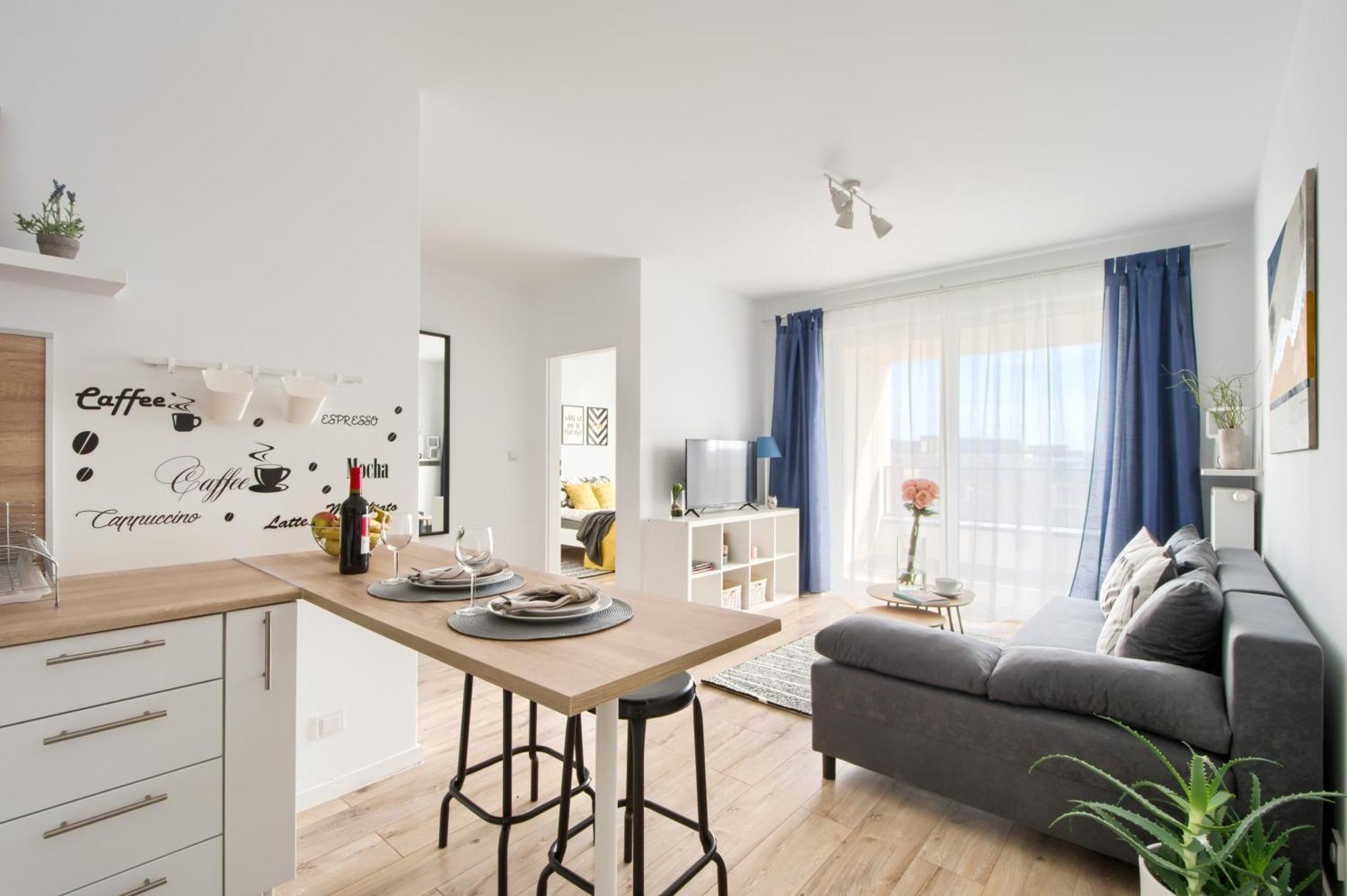 M&R Apartament Airport&Business Premium Komputerowa - Underground Garage - Free Wifi - Netflix - Self Check-In - 5 Min From Chopin Airport Warszawa Exteriör bild